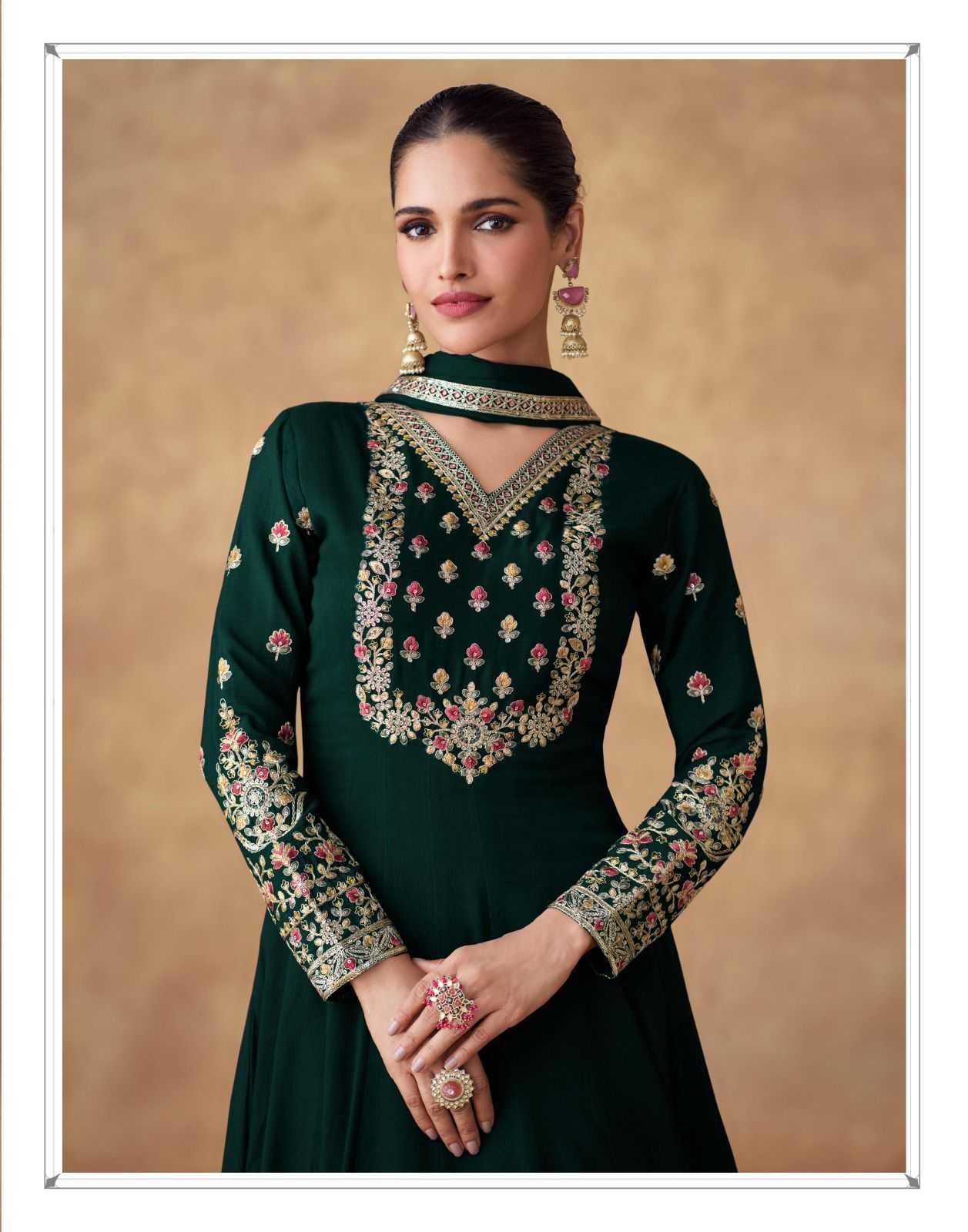YNF CHINON AASHIRWAD KESH235 SWARA CLOTHING BRANDS WHOLESALE GOWN MANUFACTURER
