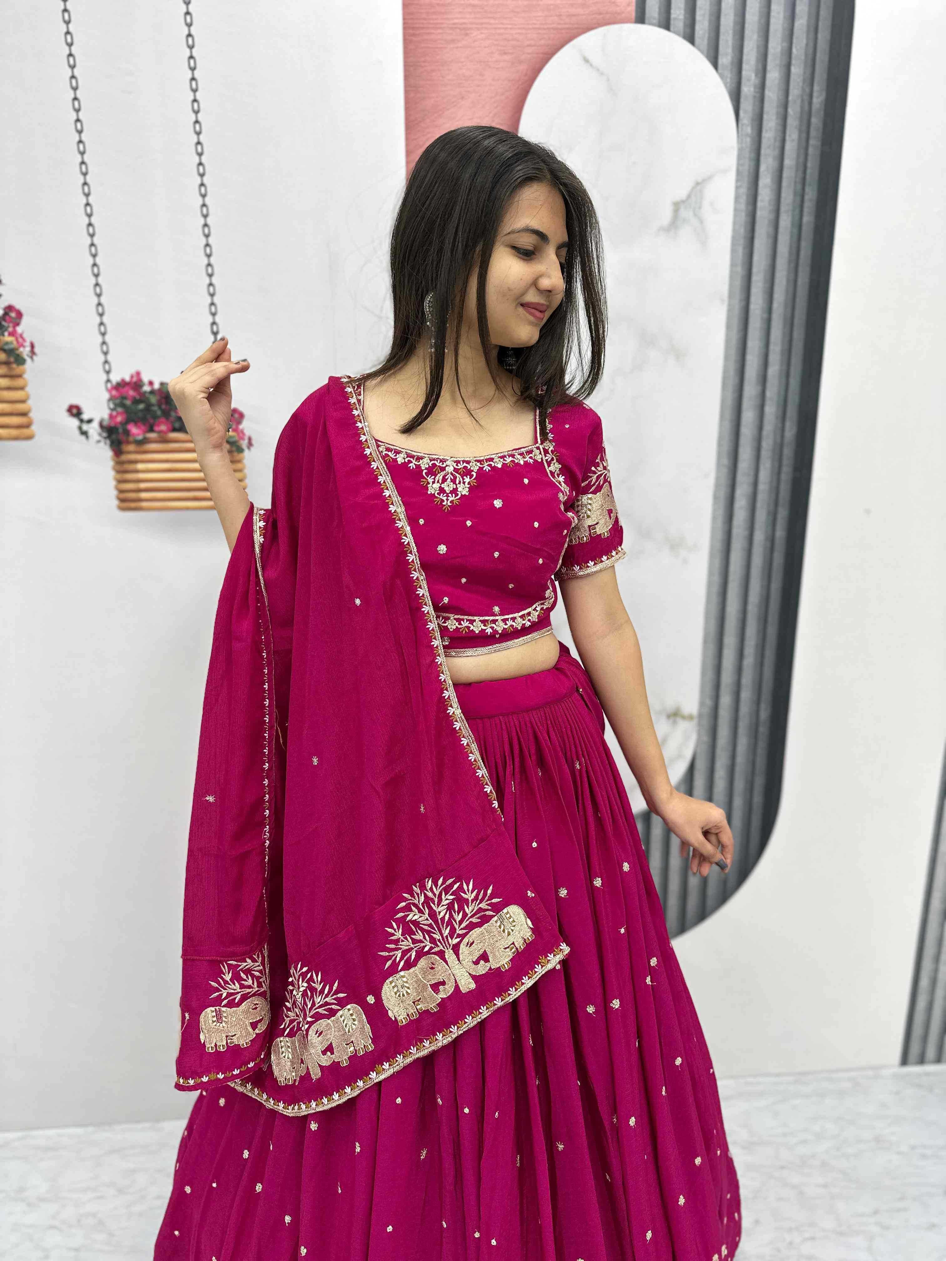 YNF CHINON KESH392 VAI05 LEHENGAS WHOLESALE EMBROIDERED THREAD WORK SEQUINS LEHENGAS MANUFACTURER