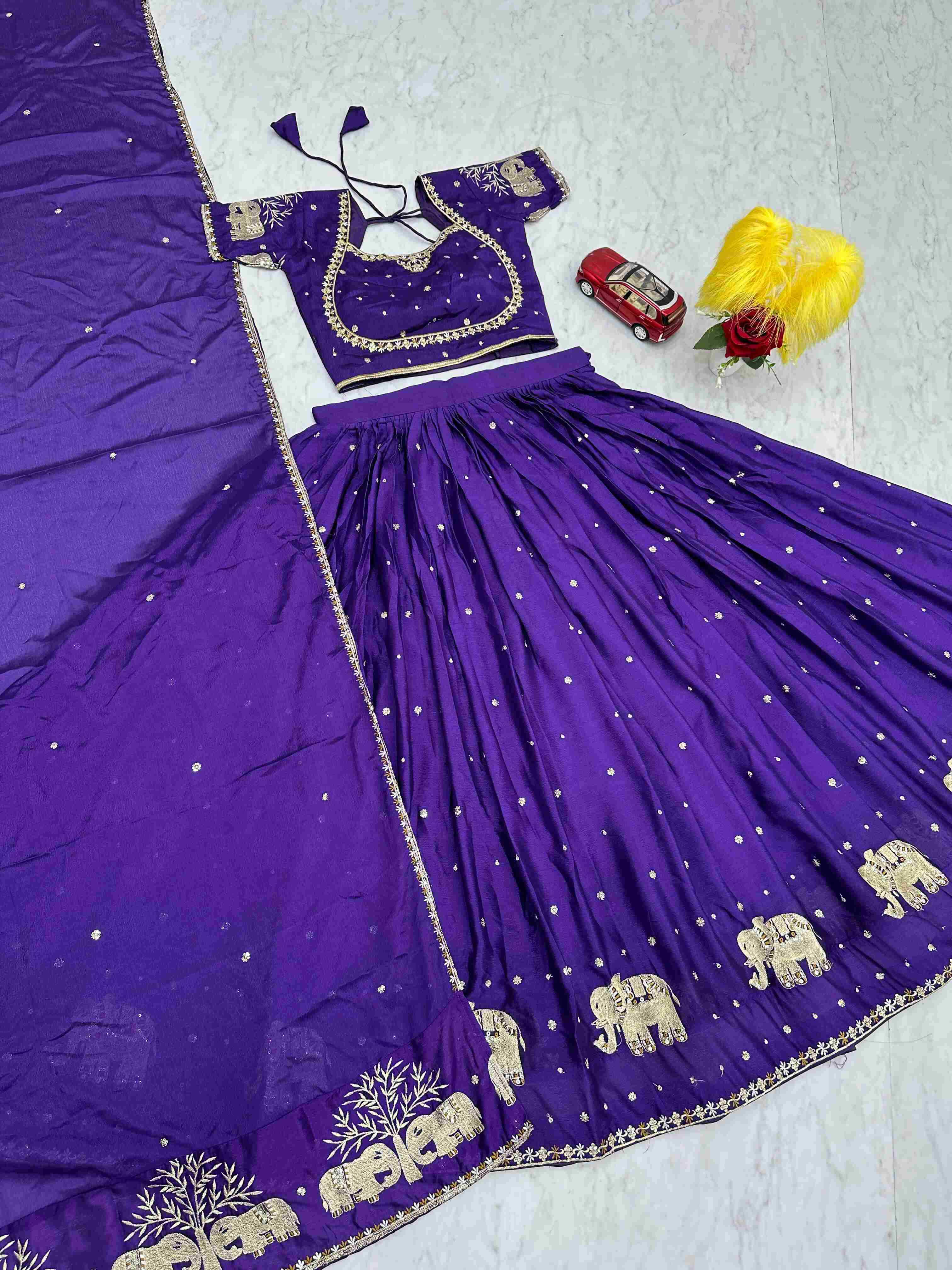 YNF CHINON KESH392 VAI05 LEHENGAS WHOLESALE EMBROIDERED THREAD WORK SEQUINS LEHENGAS MANUFACTURER