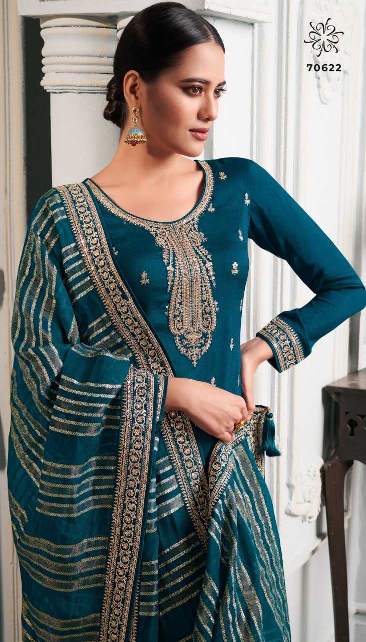 YNF GEORGETTE VINAY KESH233 VINAY2 CLOTHING BRANDS WHOLESALE SUITS MANUFACTURER