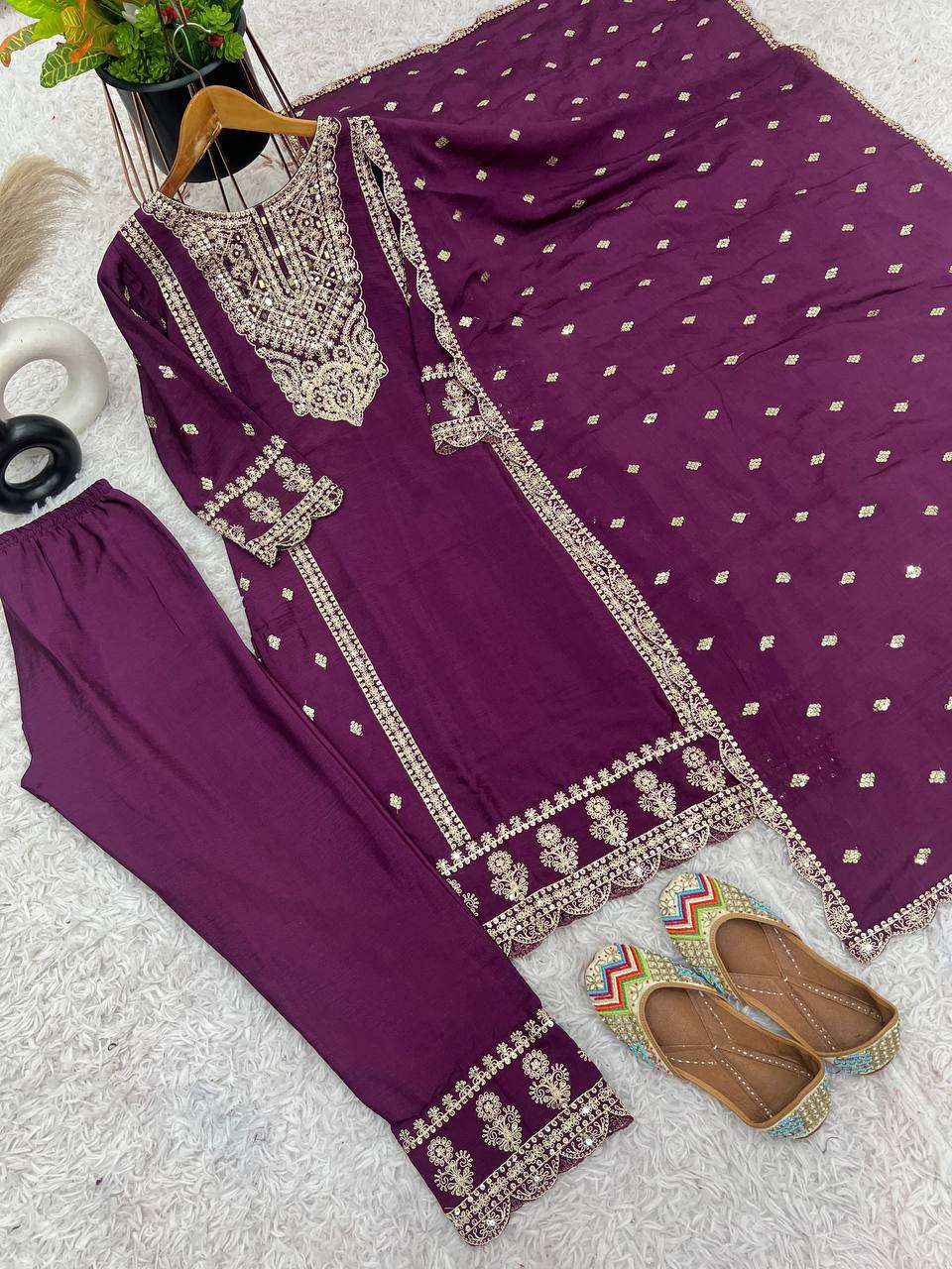 YNF KESH128 5001 SUITS & DRESSES WHOLESALE EMBROIDERY PARTY WEAR LADIES ZARI SUITS MANUFACTURER