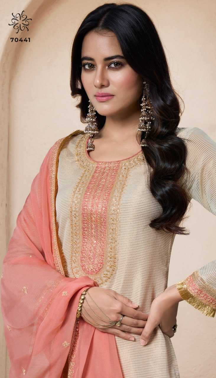 YNF ORGANZA VINAY KESH233 KULEESH CLOTHING BRANDS WHOLESALE SUITS MANUFACTURER