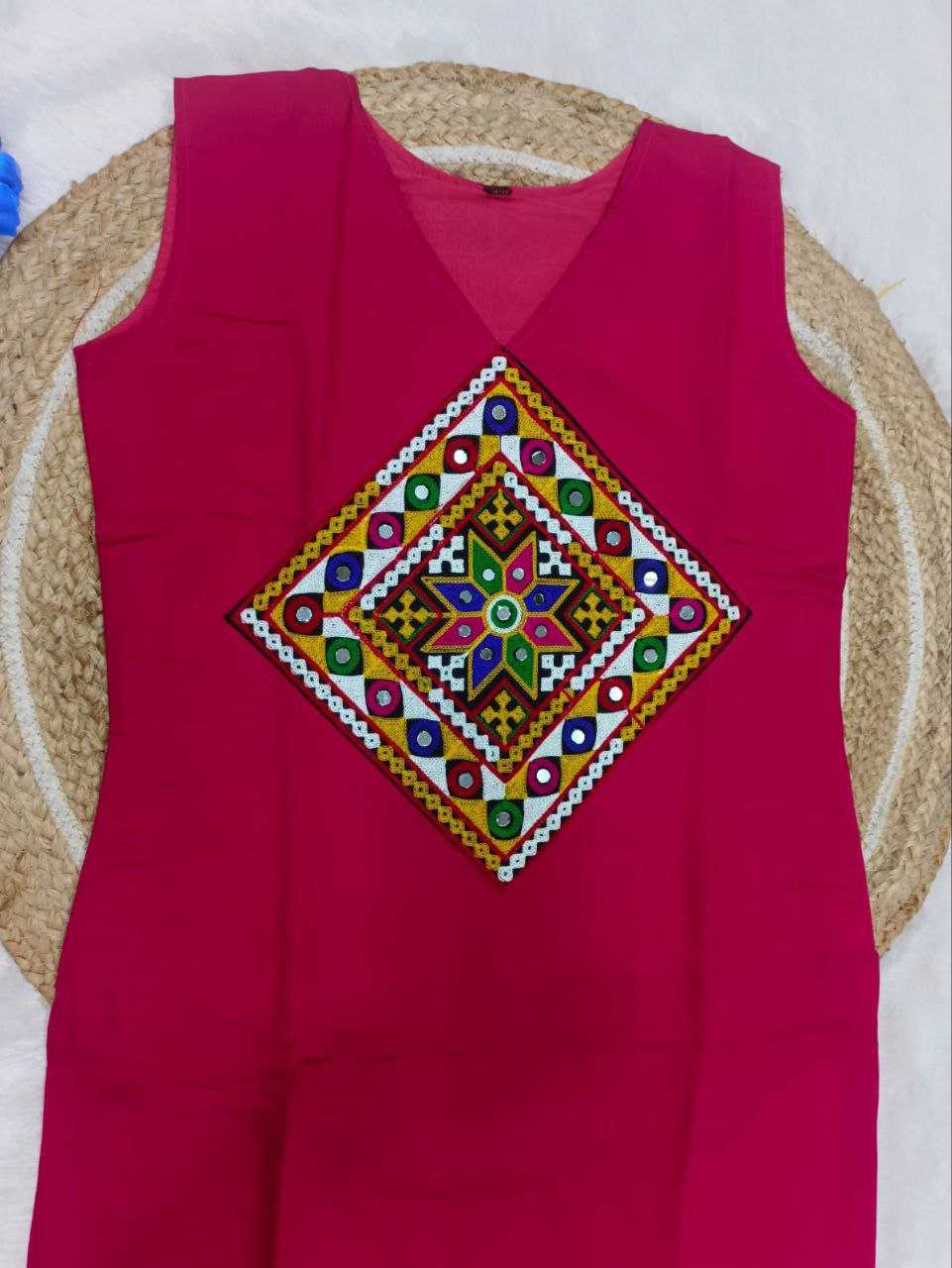 YNF PREMIUM ROMAN SILK KESH243 1027 KURTIS WHOLESALE SILK SLEEVELESS V NECK KURTIS MANUFACTURER