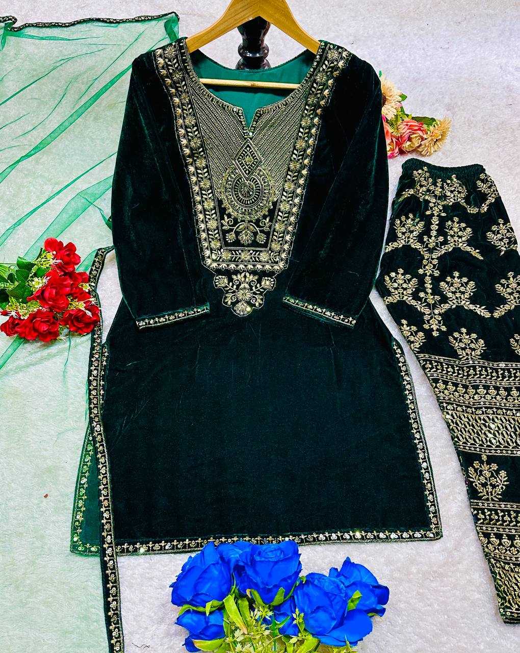 YNF VELVET KESH147 232 SUITS & DRESSES WHOLESALE EMBROPIDERY VELVET PARTY WEAR BLUE SUITS MANUFACTURE