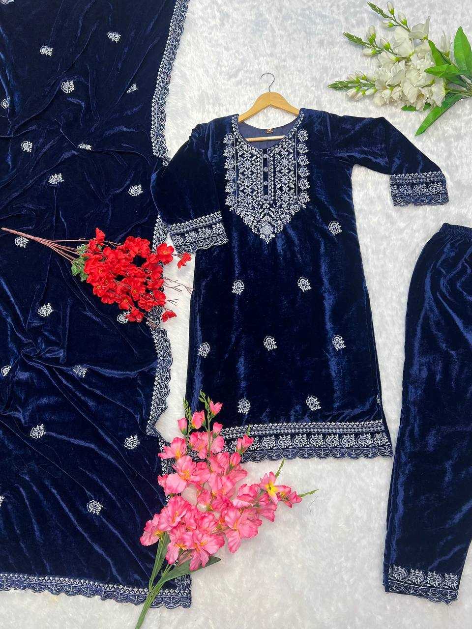 YNF VELVET KESH164 G79 SUITS & DRESSES WHOLESALE EMBROPIDERY VELVET WEDDING BLUE SUITS MANUFACTURE