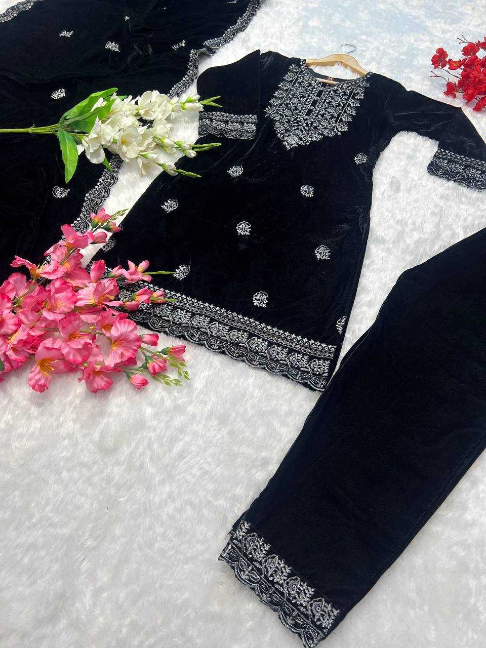 YNF VELVET KESH164 G79 SUITS & DRESSES WHOLESALE EMBROPIDERY VELVET WEDDING BLUE SUITS MANUFACTURE