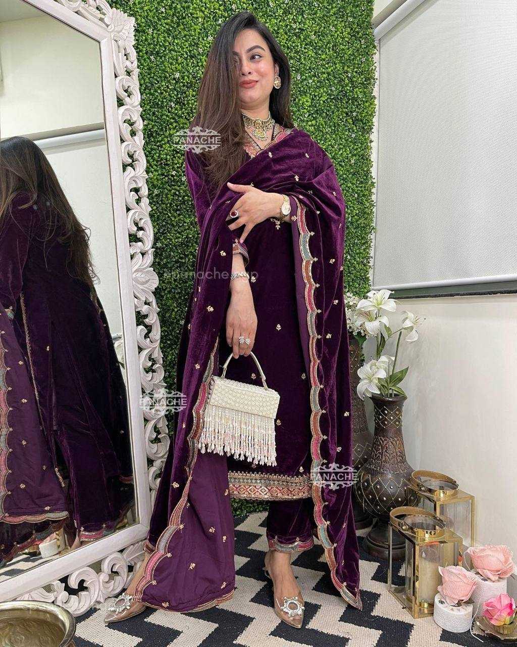 YNF VELVET RIN1411894A SUITS & DRESSES WHOLESAL PAKISTANI EMBROIDERY VELVET WEDDING SUITS MANUFACTURE