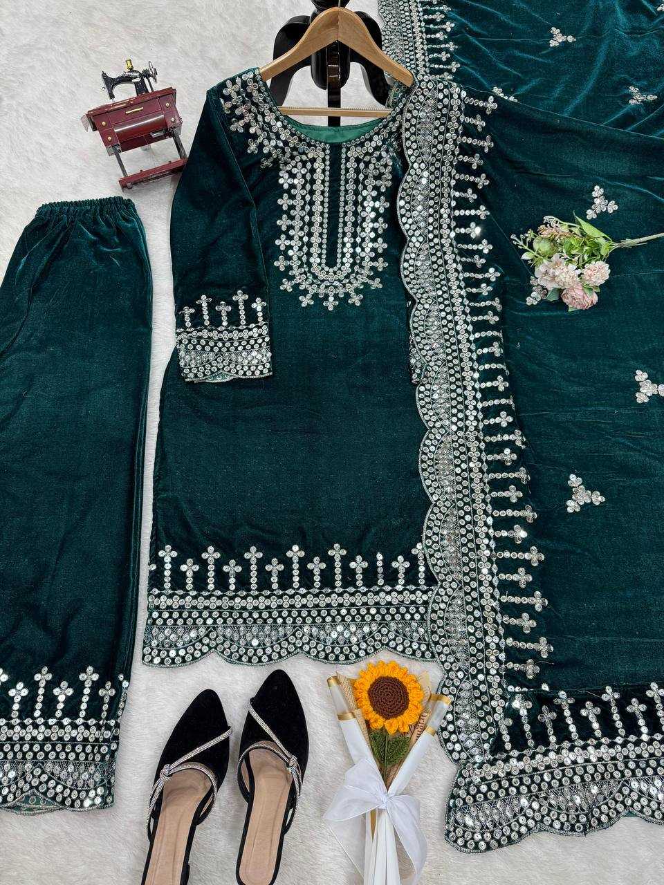 YNF VELVET RIN169 5793 SUITS & DRESSES WHOLESALE EMBROIDERY VELVET PARTY WEAR PAKISTANI MANUFACTURE