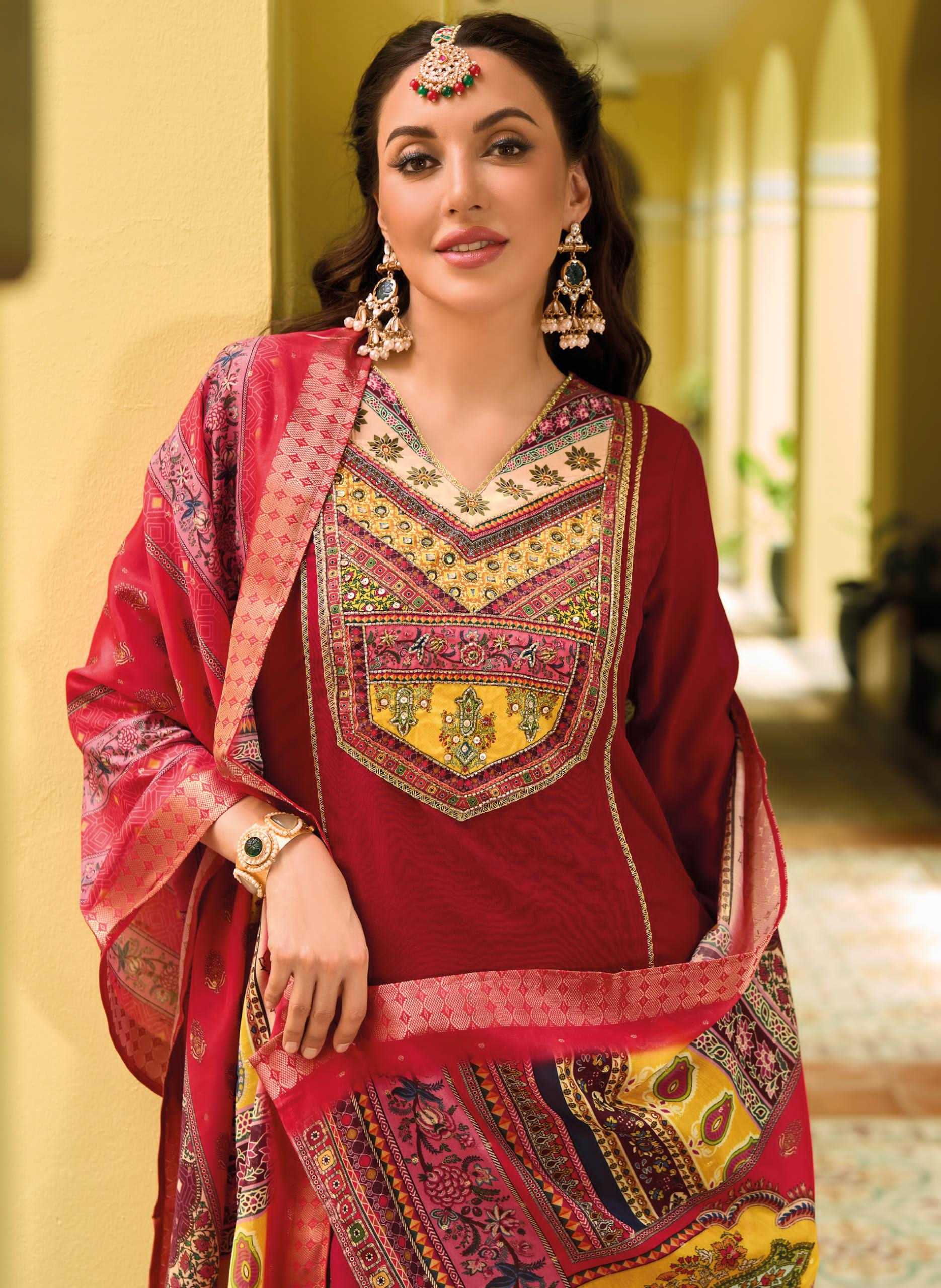 YNF VICHITRA SILK LADY LEELA KESH236 ZEENAT CLOTHING BRANDS WHOLESALE SUITS MANUFACTURER