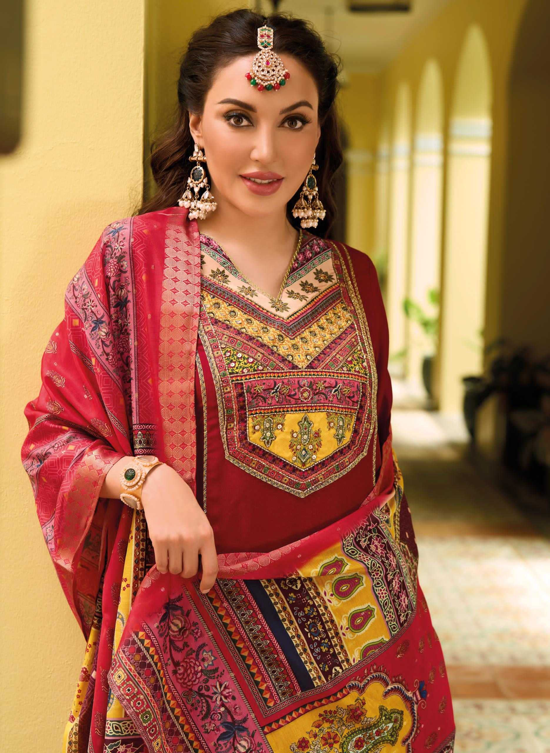 YNF VICHITRA SILK LADY LEELA KESH236 ZEENAT CLOTHING BRANDS WHOLESALE SUITS MANUFACTURER