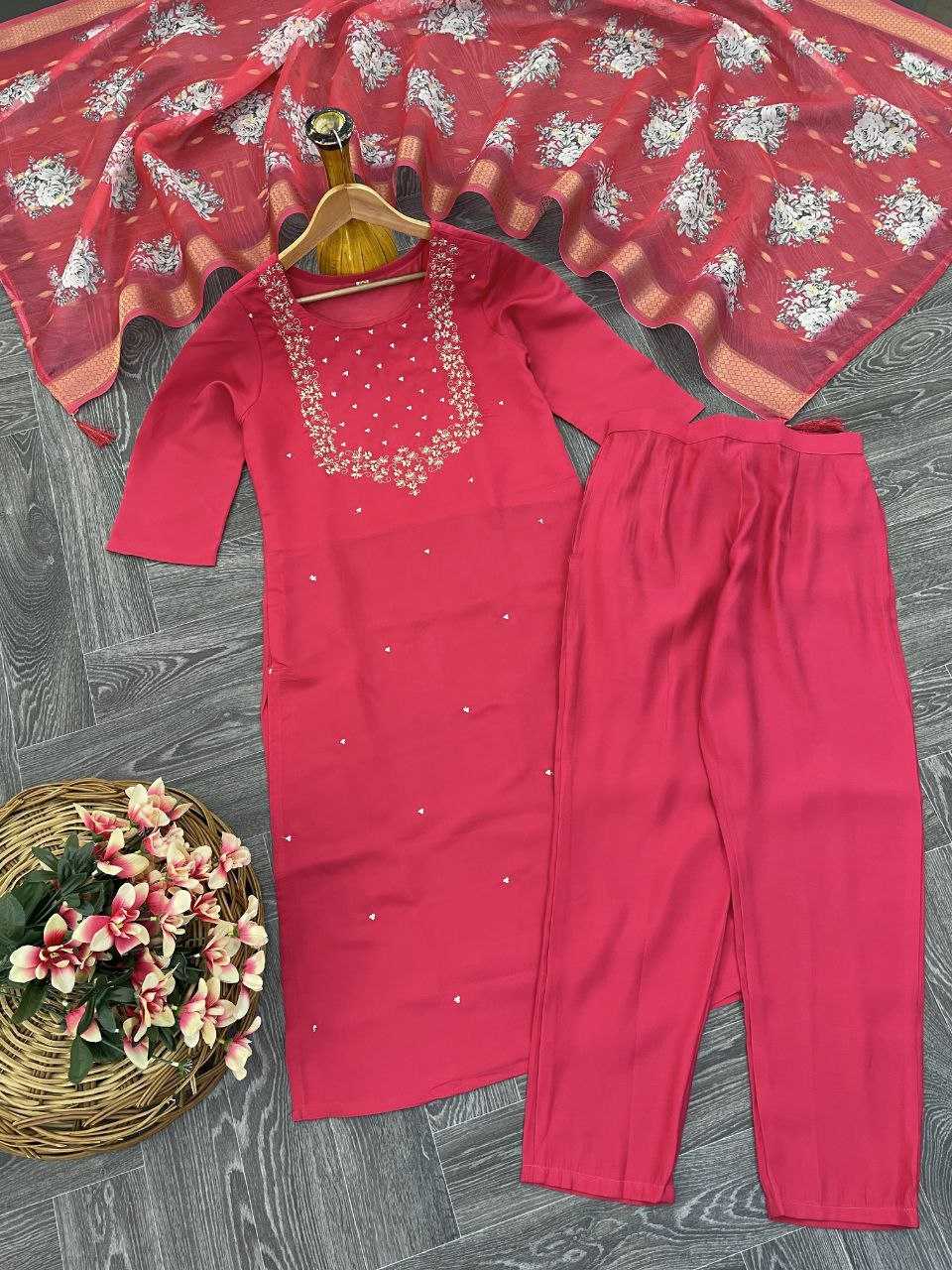 YNF VISCOSE CHANDERI RIN174 RAVIYA SUITS & DRESSES WHOLESALE EMBROPIDERY CHANDERI WEDDING PINK SUITS MANUFACTURE