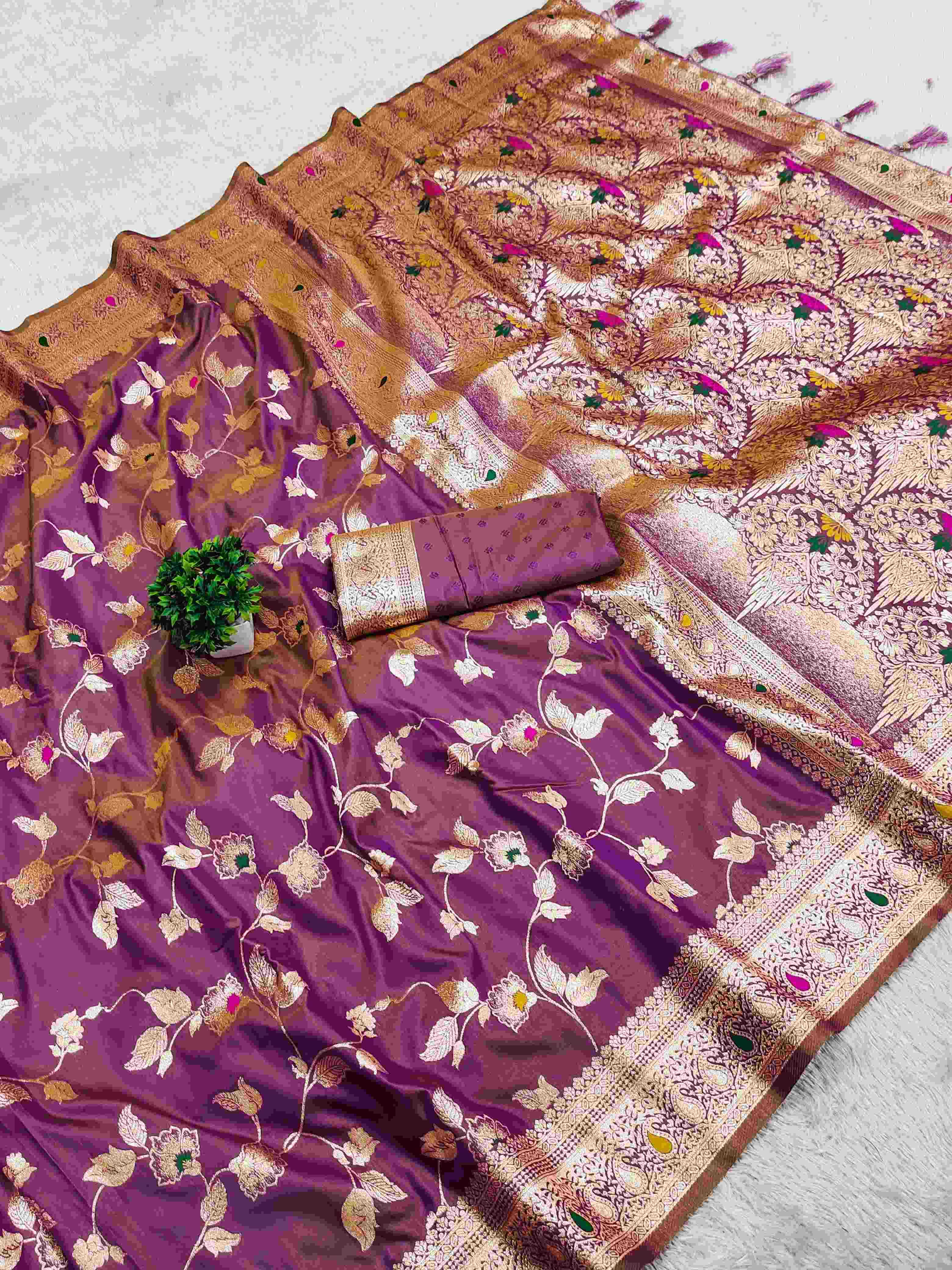 YNF BANARASI SOFT SILK RIN150 Banarasi - 4 SILK SAREE WHOLESALE BANARASI DESIGNER PURE ZARI SILK SAREE MANUFACTURER