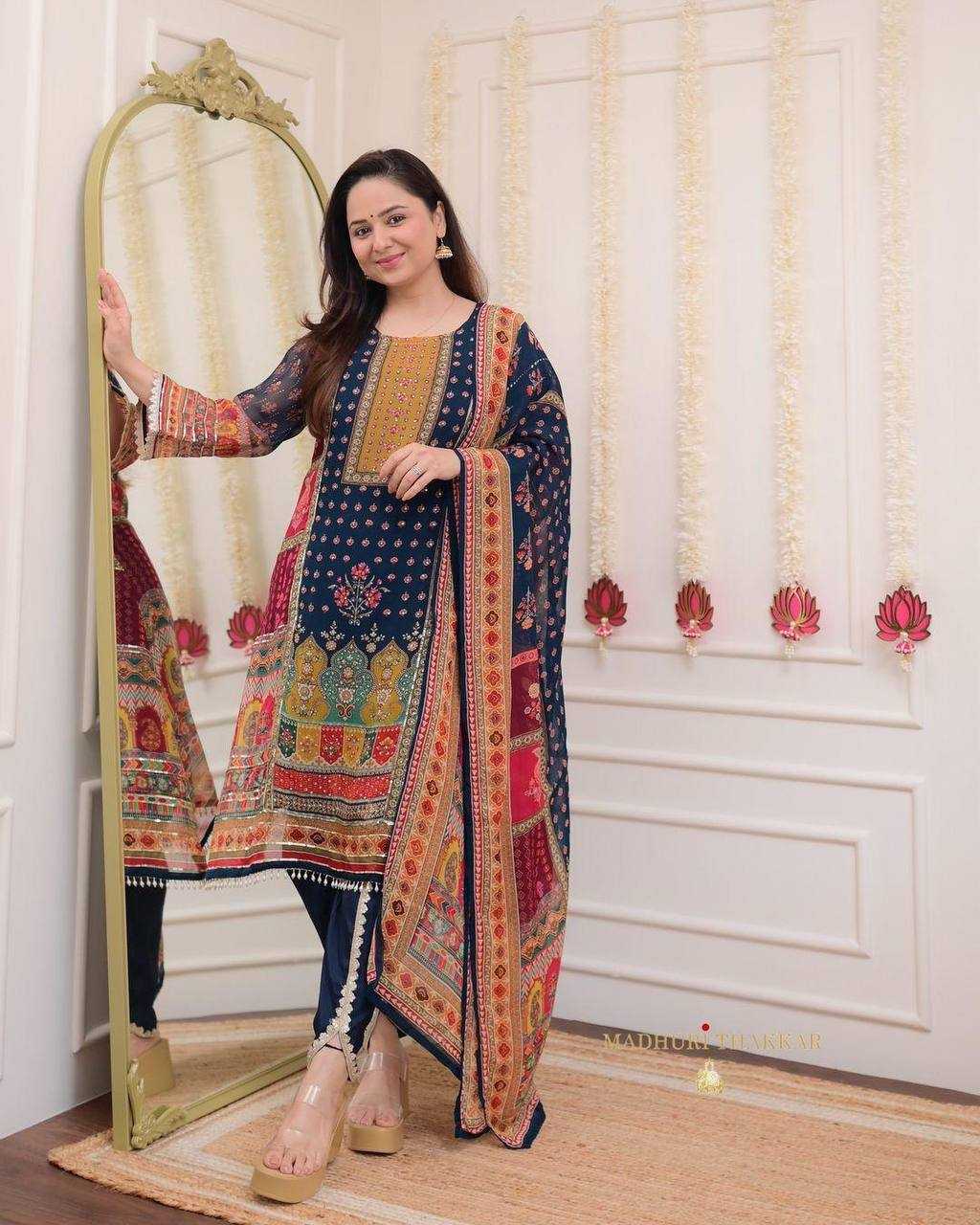 YNF CHINON KESH211 LDY02 SUIT WHOLESALE HANDLOOM EMBROIDERED PRINTED SUIT MANUFACTURER