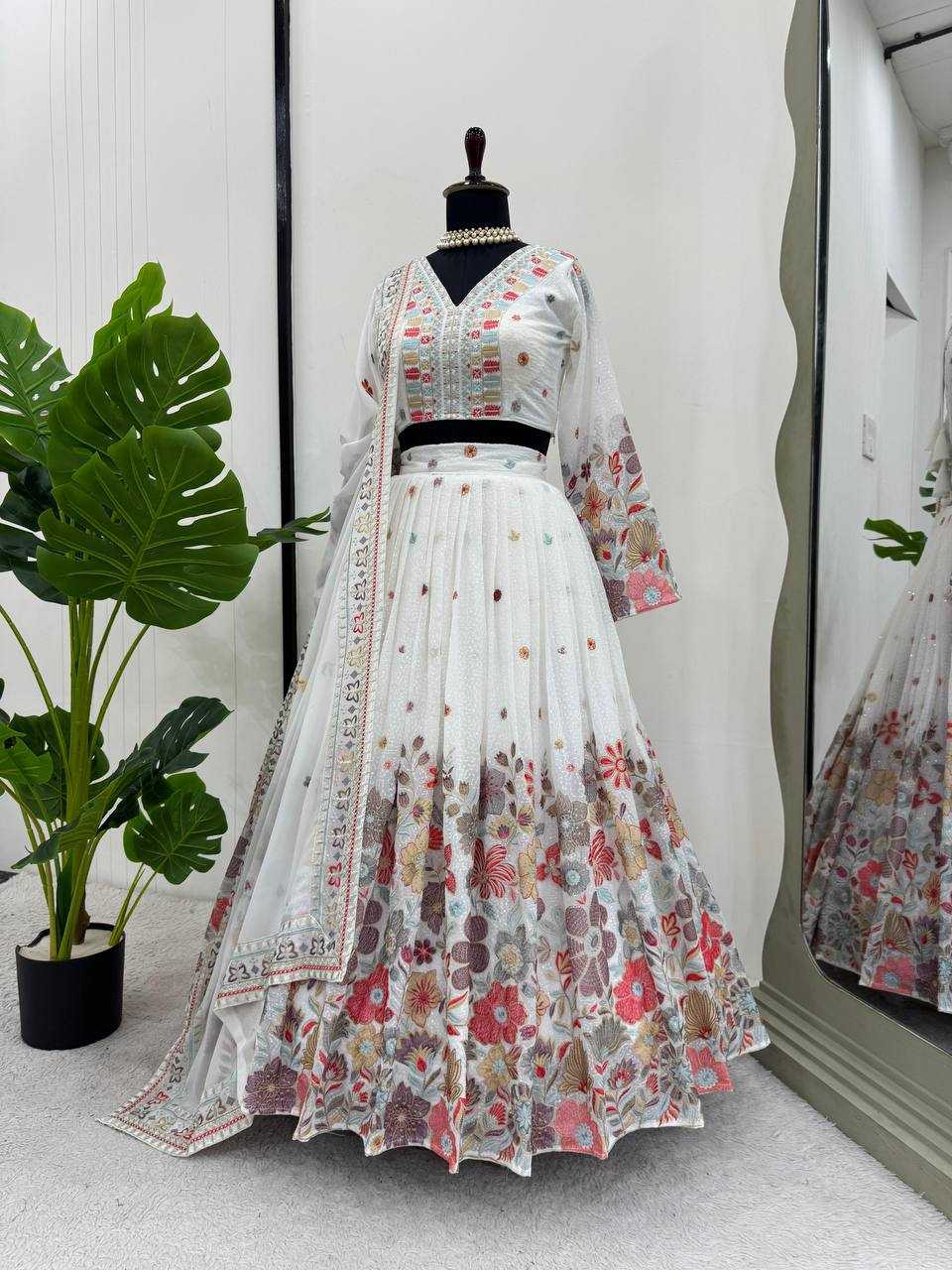 YNF GEORGETTE RIN162 286 LEHENGAS WHOLESALE NET FANCY SEQUINS LEHENGAS MANUFACTURER