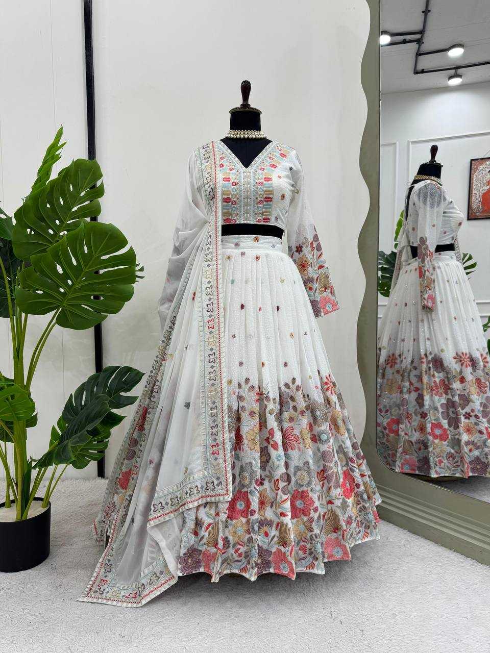 YNF GEORGETTE RIN162 286 LEHENGAS WHOLESALE NET FANCY SEQUINS LEHENGAS MANUFACTURER