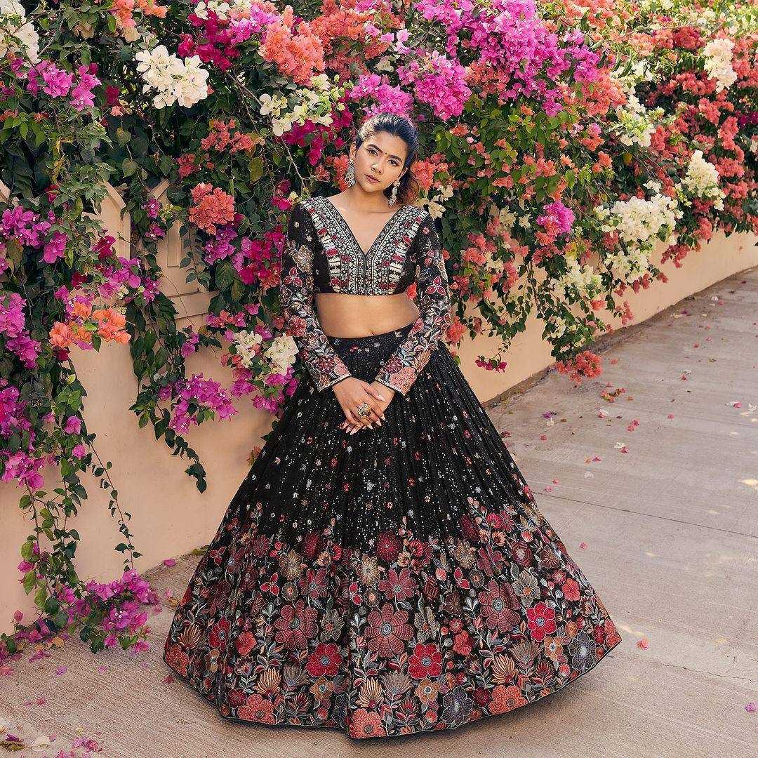 YNF GEORGETTE RIN162 286 LEHENGAS WHOLESALE NET FANCY SEQUINS LEHENGAS MANUFACTURER