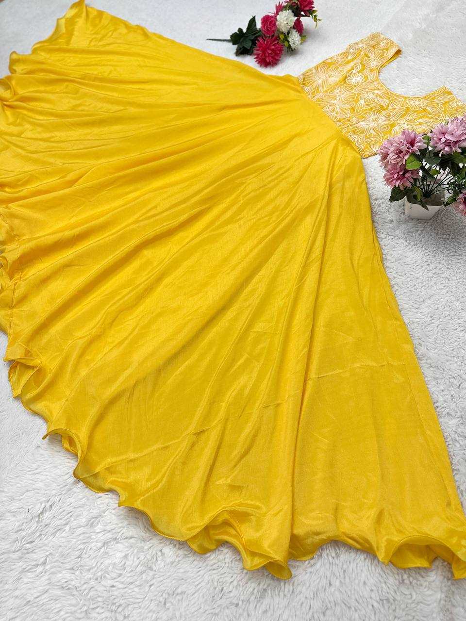 YNF SOFT CHINON KESH367  K156 GOWNS WHOLESALE EMBROIDERY SILK SLEEVELESS GOWNS MANUFACTURER