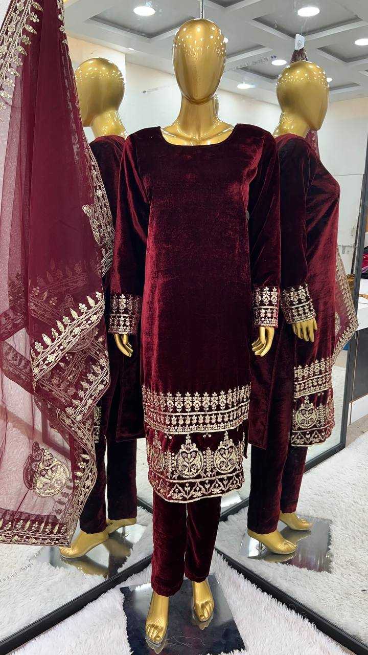 YNF VELVET KESH128 397 SUITS & DRESSES WHOLESALE LADIES EMBROIDERY PARTY WEAR SUITS MANUFACTURER