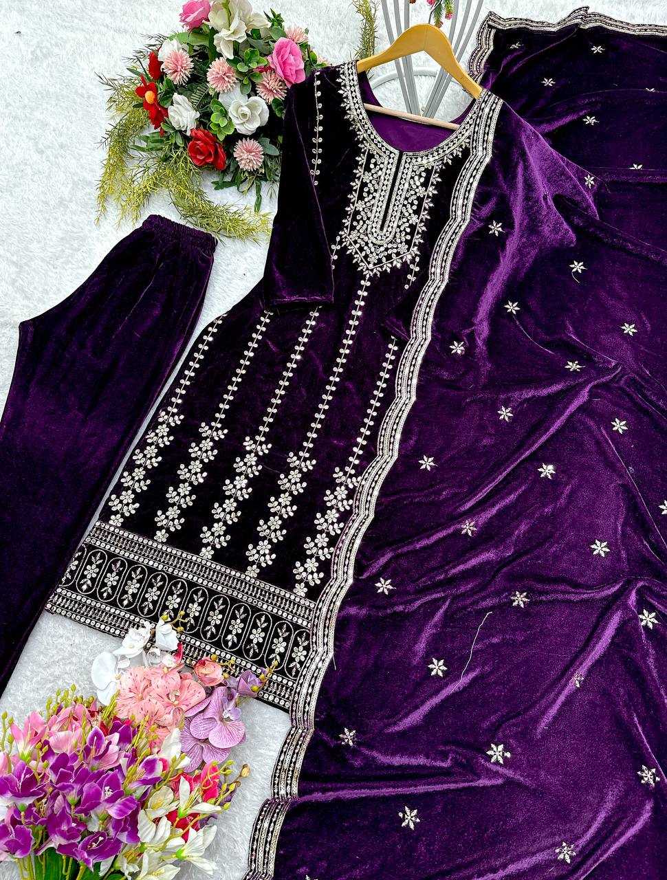 YNF VELVET KESH156 1135 SUITS & DRESSES WHOLESALE LADIES VELVET EMBROIDERY SUITS MANUFACTURER