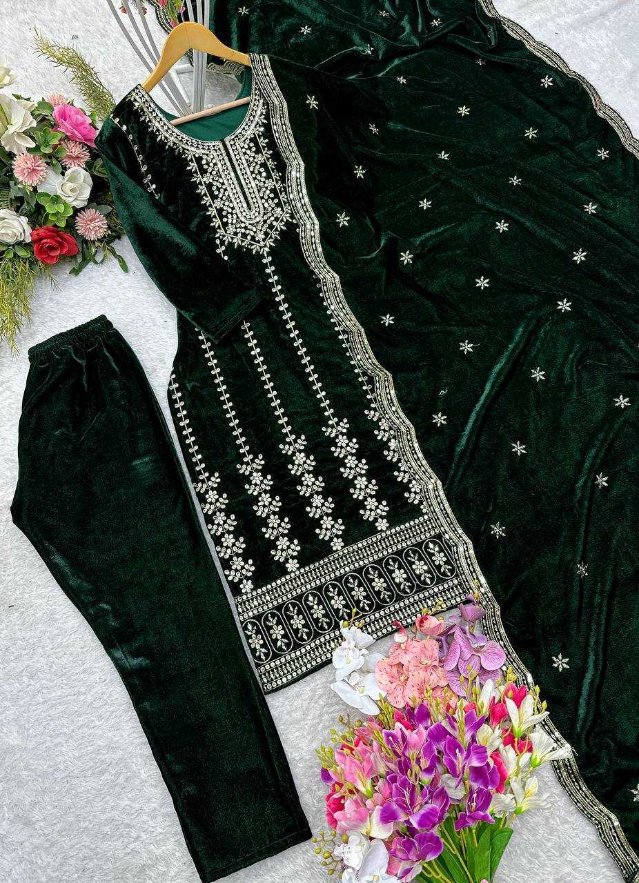 YNF VELVET KESH156 1135 SUITS & DRESSES WHOLESALE LADIES VELVET EMBROIDERY SUITS MANUFACTURER