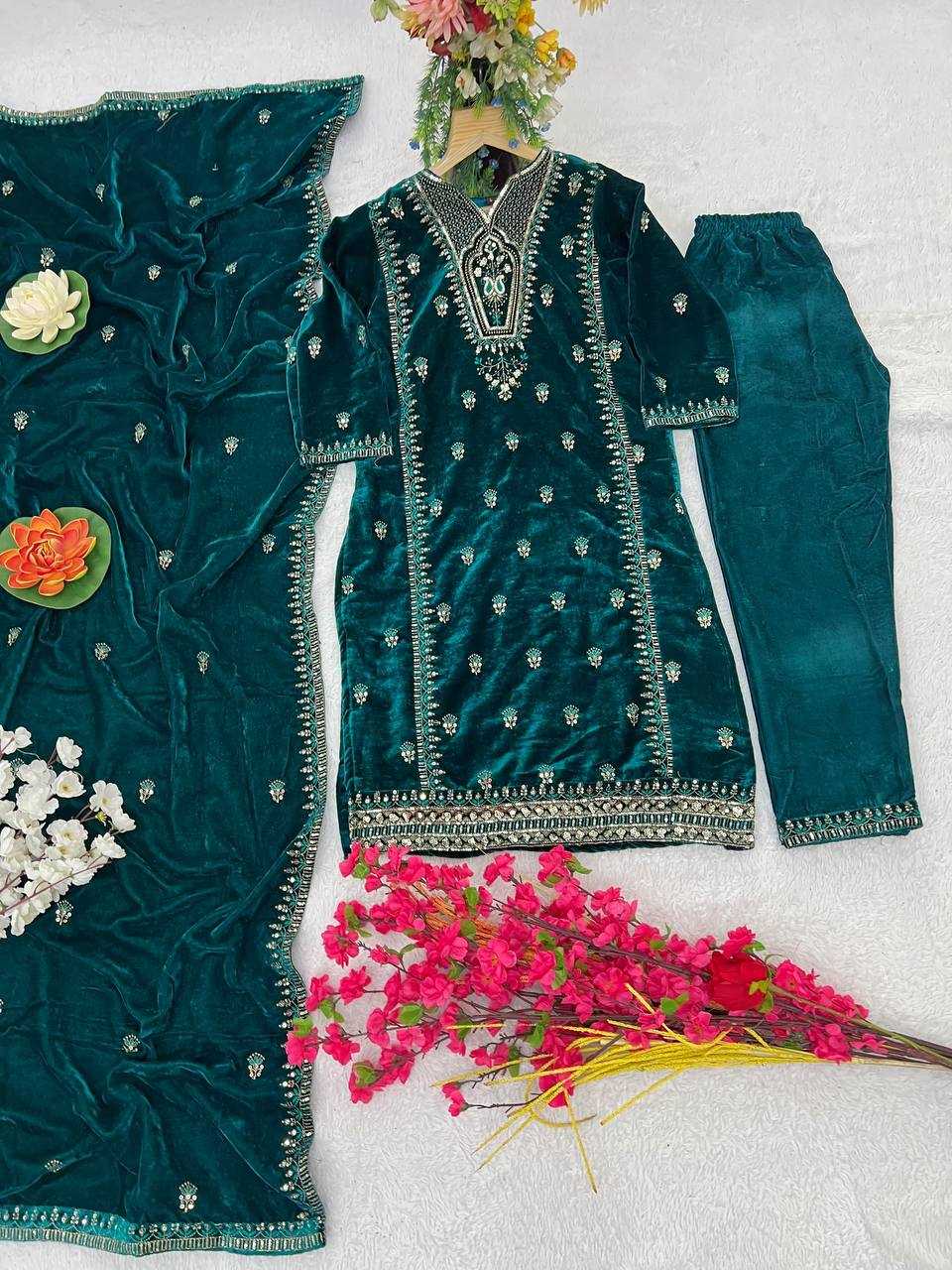 YNF VELVET KESH399 3132 SUITS & DRESSES WHOLESALE HIGH-LOW WEDDING EID SUITS MANUFACTURER