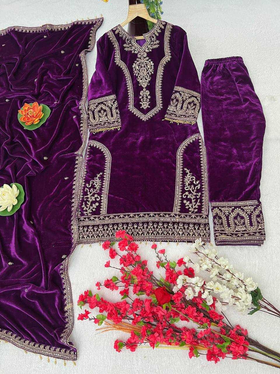 YNF VISCOSE VELVET KESH399 3127 SUITS & DRESSES WHOLESALE  EMBROIDERY VELVET PAKISTANI SUITS MANUFACTURER