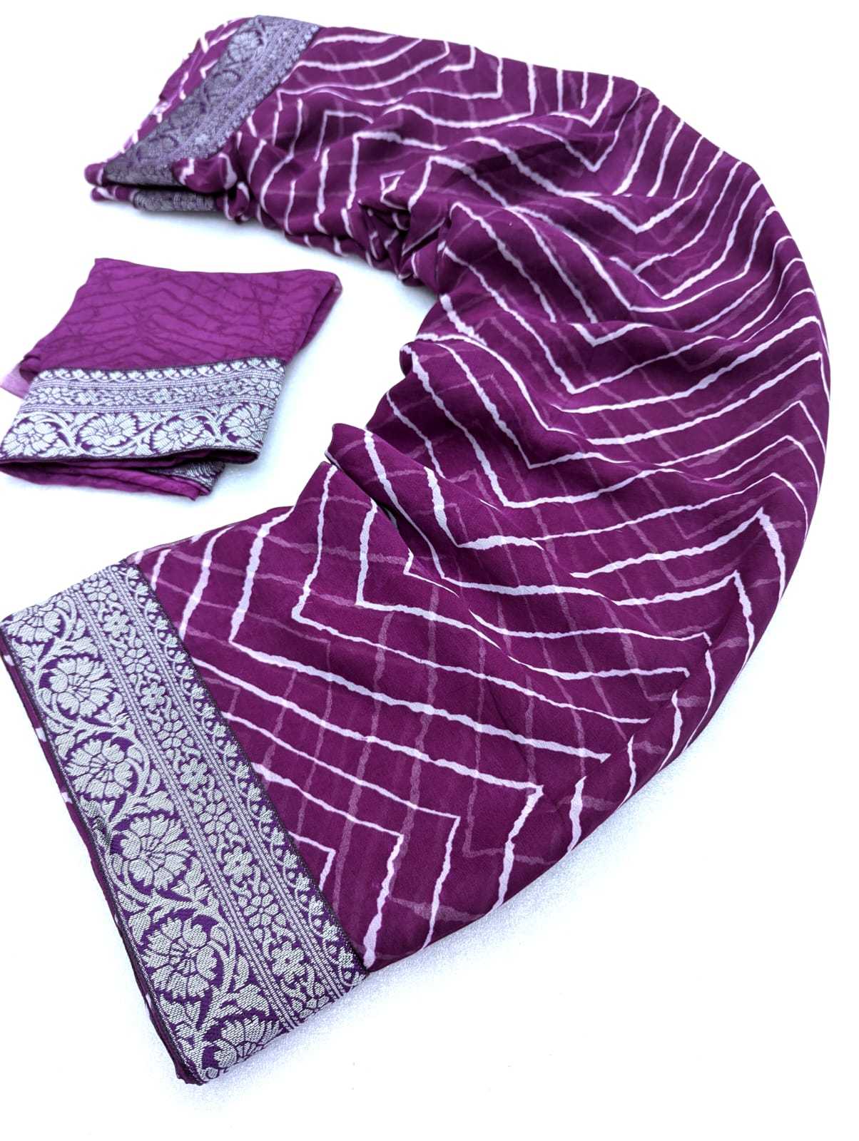 YNF WEIGHTLEES KESH381 VDP02 SAREE WHOLESALER DESIGNER PRINTED WEIGHTLESS SAREES MANUFACTURER