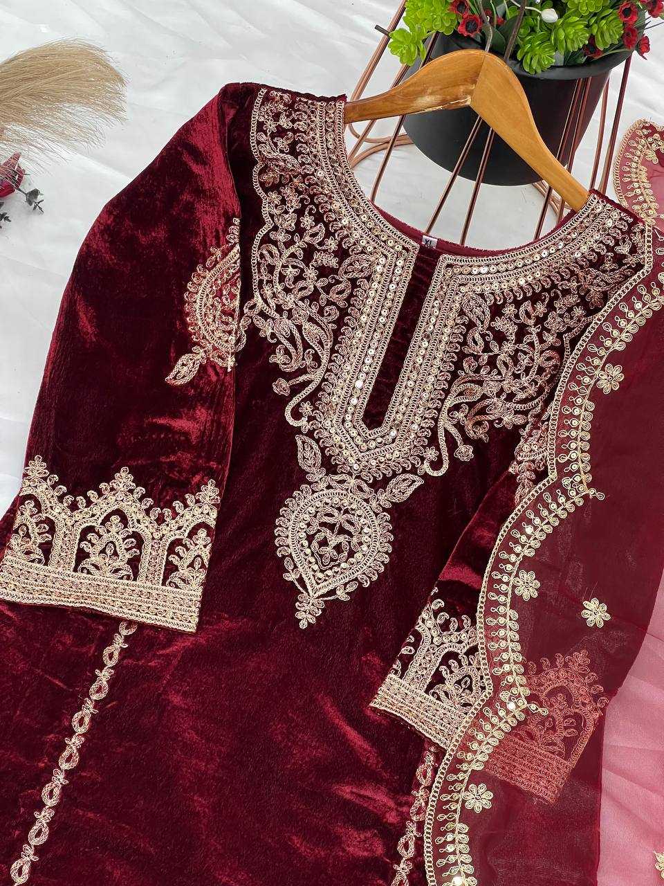 Ynf Velvet KESH128 5003 Suits & Dresses Islamic Clothing Wedding Collections Wholesale Pakistani Suits Embroidery Suits Party wear suits Manufacturer