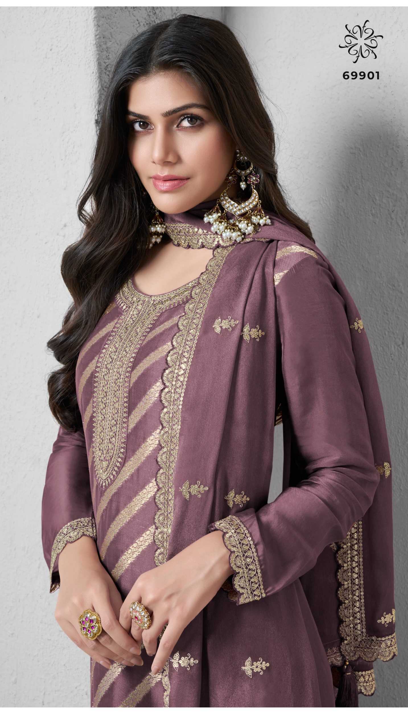 Ynf Silk RIN186 VINAY KULEESH - SILKY Suits & Dresses Wedding Collections Festive Collections Wholesale Embroidery Suits Party wear suits Silk Suits Manufacturer