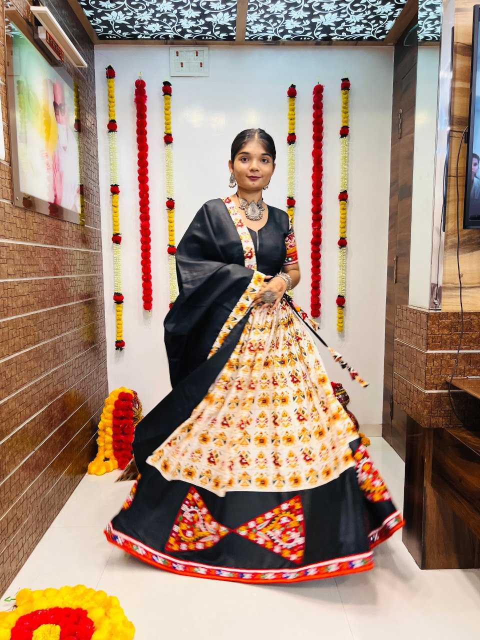 Ynf Cotton RIN227 7038 Festive Collections Wholesale Navratri Chaniya Choli Manufacturer