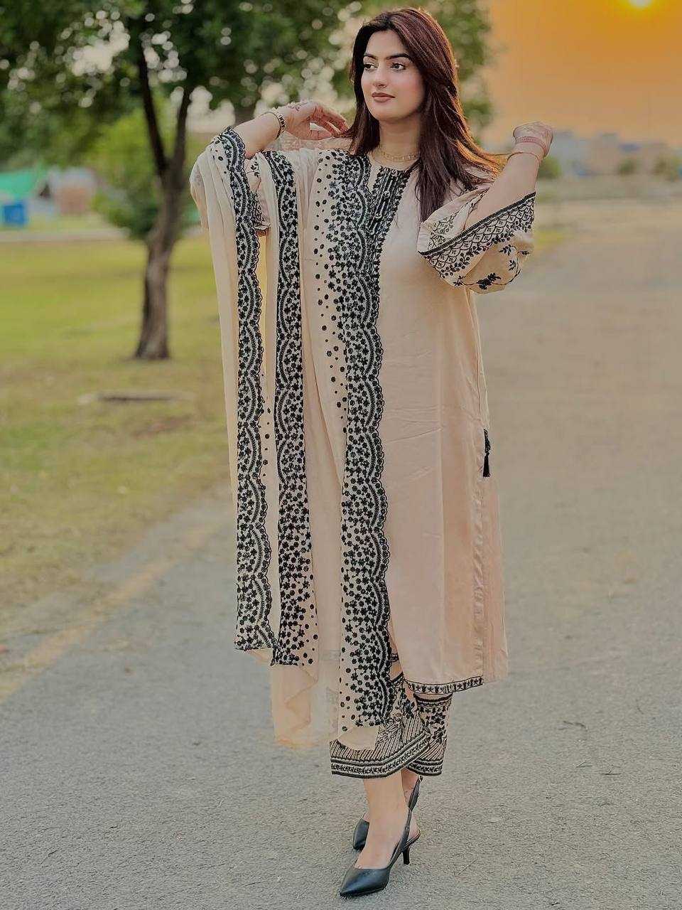 Ynf Georgette RIN141 1973 Suits & Dresses Wholesale Embroidery Suits Palazzo Suit Manufacturer