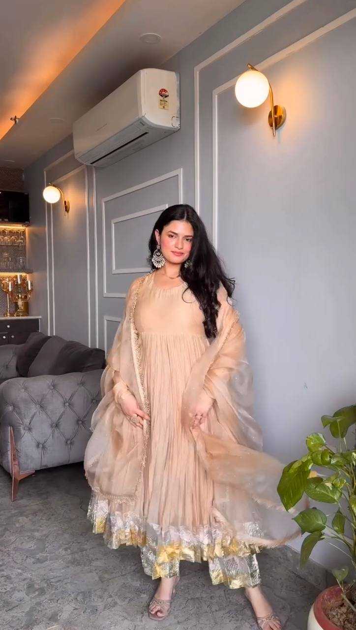 Ynf Georgette RIN197 4831 124-A Suits & Dresses Wholesale Party wear suits Bridal Suits Designer Suits Manufacturer