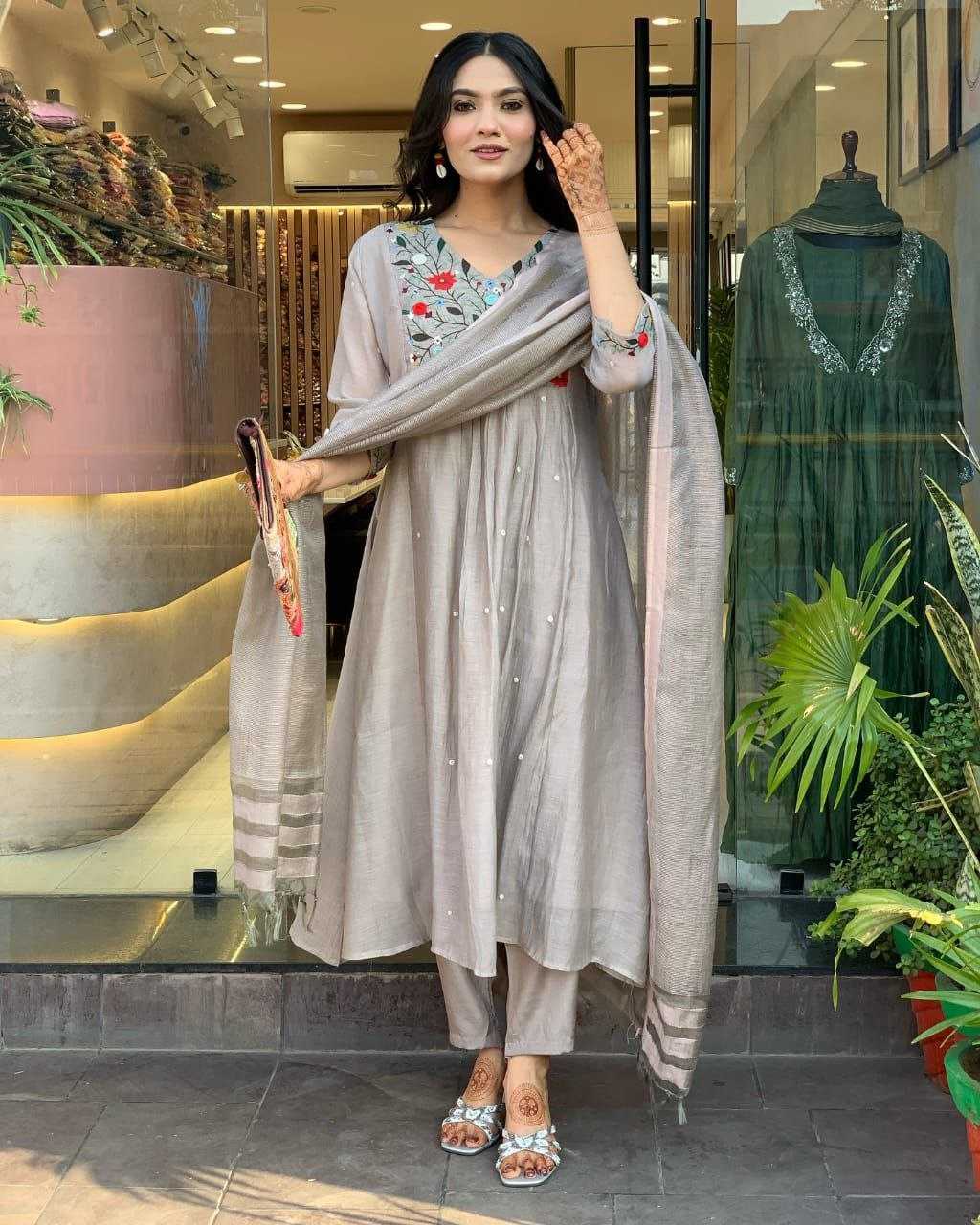 Ynf Pure Viscos KESH529 KIMAYA Kurti Wholesale Casual Kurtis Festive Kurtis Party Wear Kurtis Anarkali Kurtis Embroidered Kurtis Manufacturer