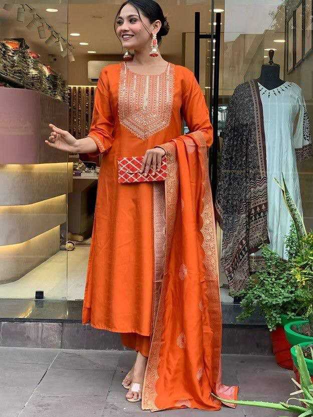 Ynf Silk Cotton KESH517 A4 Kurti Wholesale Party Wear Kurtis Embroidered Kurtis Manufacturer