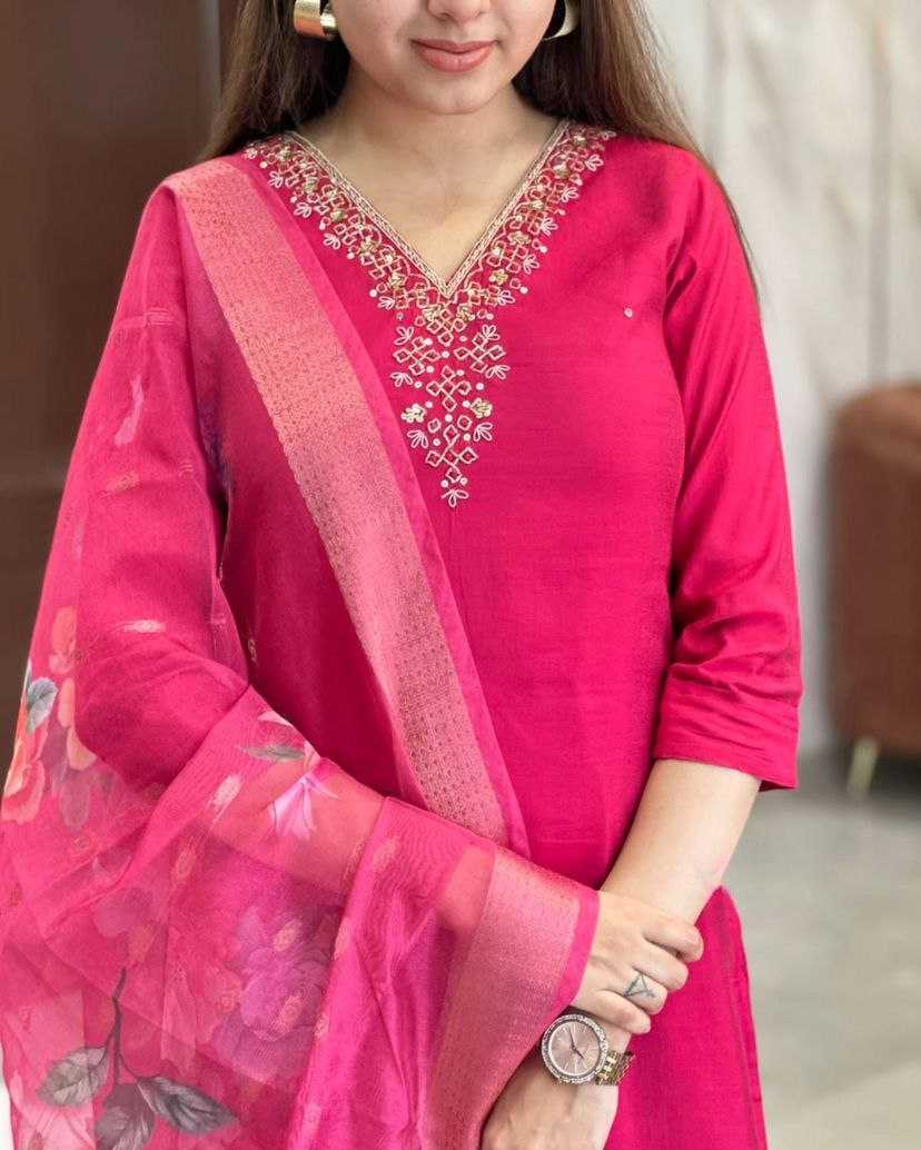 Ynf Viscose Chanderi KESH529 MEERA Suits & Dresses Wedding Collections Festive Collections Wholesale Chanderi Suit Embroidered Suits Wedding Outfits Manufacturer