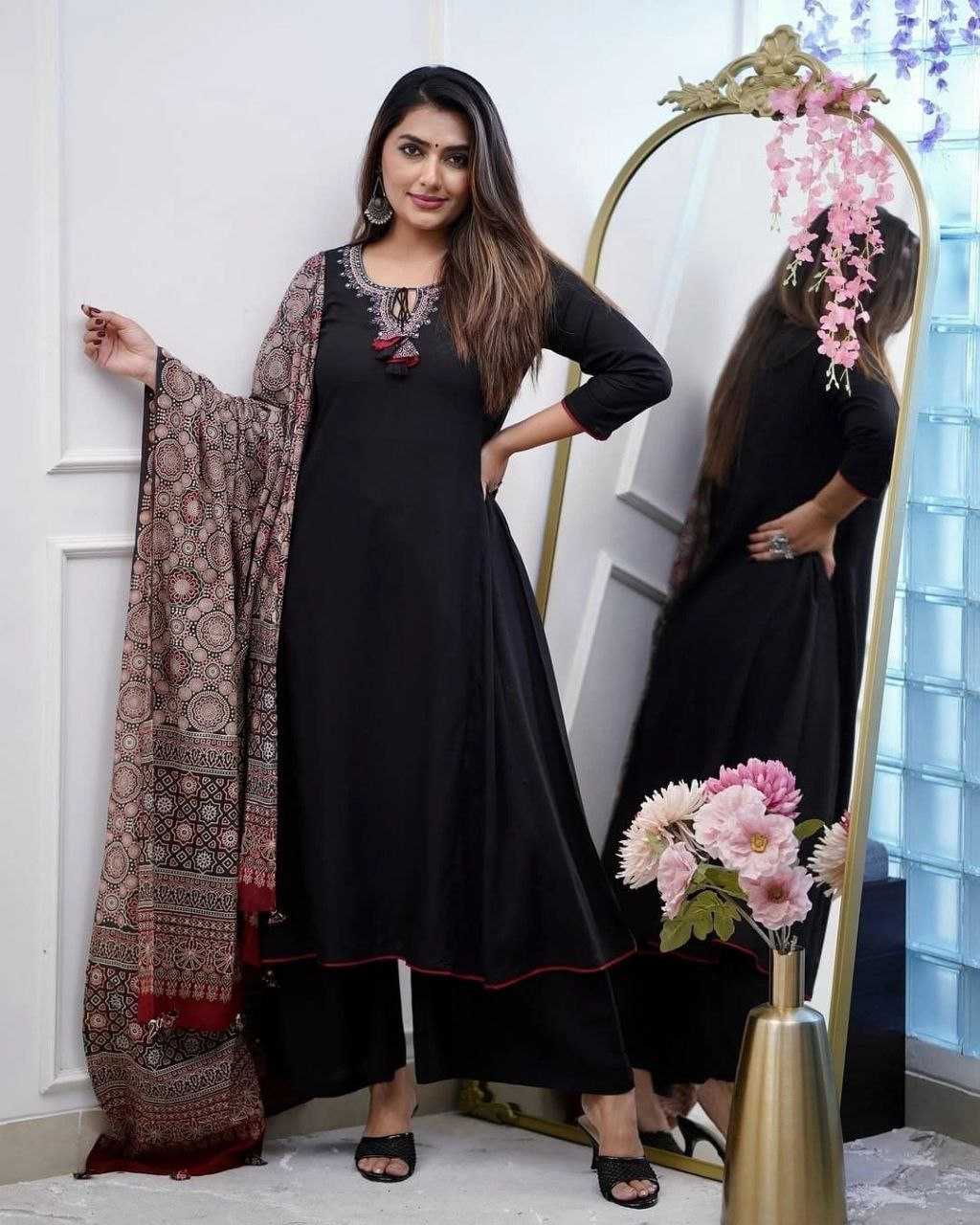 Ynf Viscose Chanderi KESH529 SAPNA Suits & Dresses Wedding Collections Festive Collections Wholesale Embroidery Suits Party wear suits Chanderi Suit Manufacturer