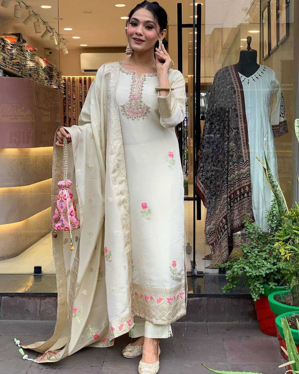 Ynf Jacquard KESH501 KEERTI Kurti Wholesale Casual Kurtis Designer Kurtis Embroidered Kurtis Manufacturer