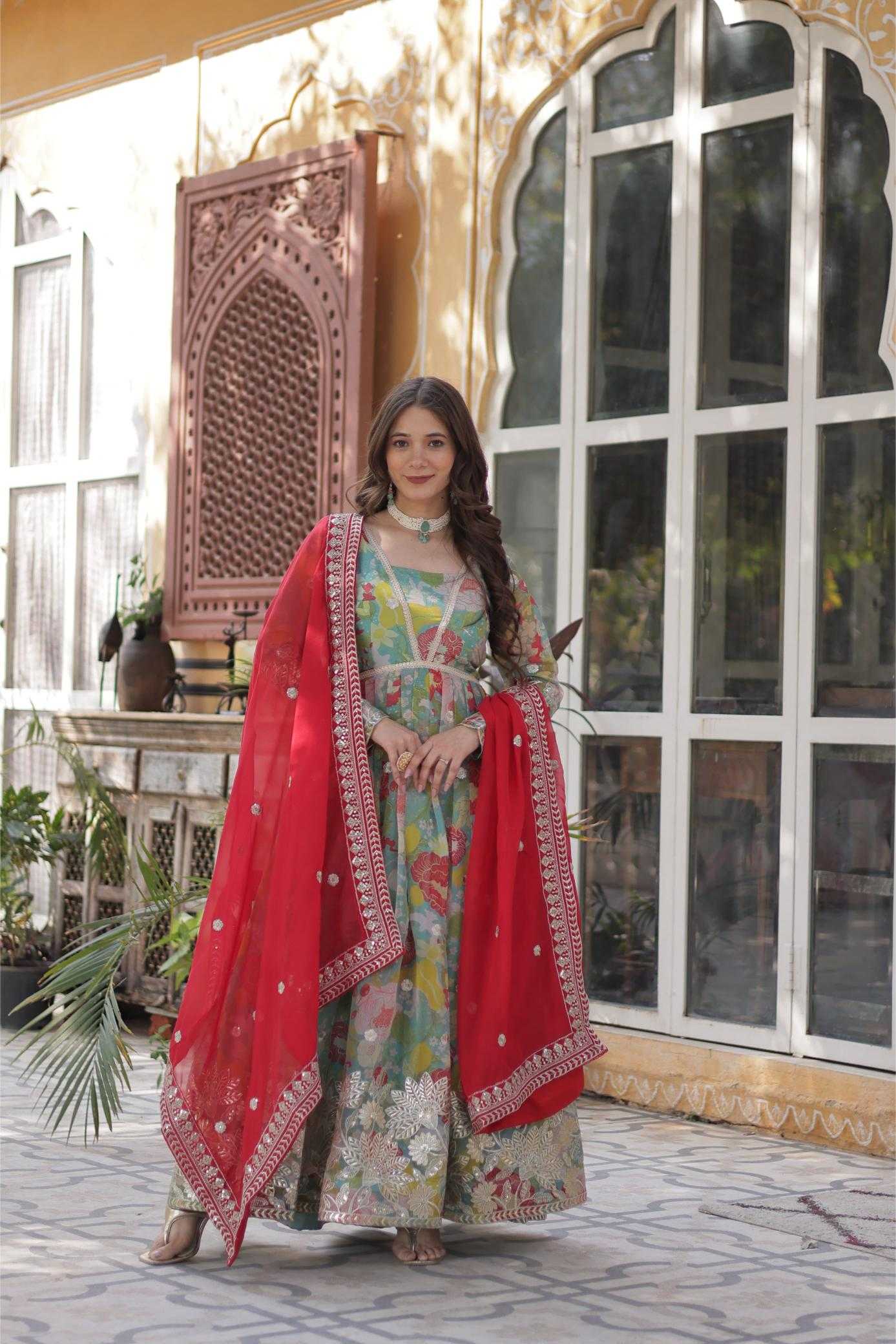 Ynf Russian Silk KESH530 ALIA Gowns Wholesale Fancy Gowns Party Gowns Designer Gowns Manufacturer