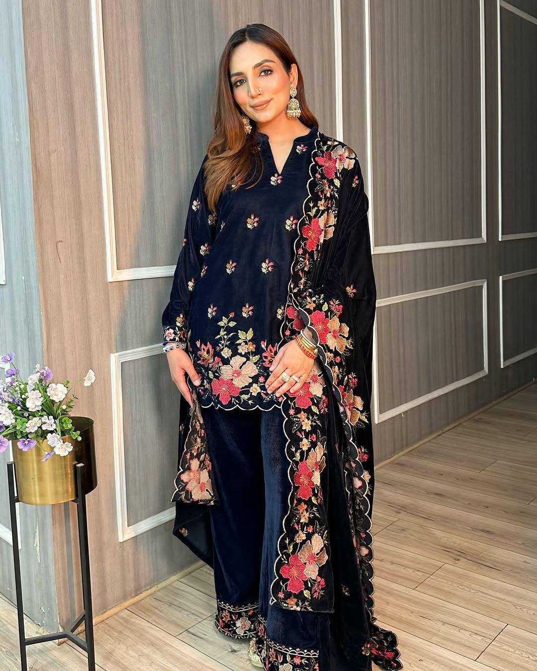 Ynf Velvet KESH492 1398 Suits & Dresses Wedding Collections Festive Collections Wholesale Velvet Suits Embroidery Suits Designer Suits Manufacturer
