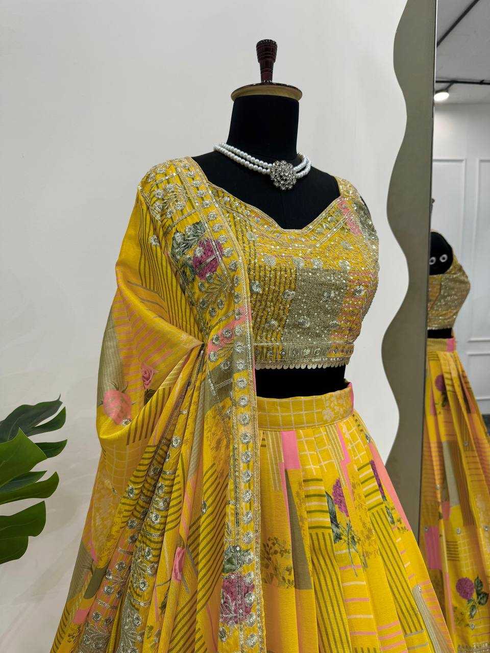 YNF CHINON SILK RIN162 293 LEHENGAS WHOLESALE TRADITIONAL SILK WEDDING LEHENGAS MANUFACTURER