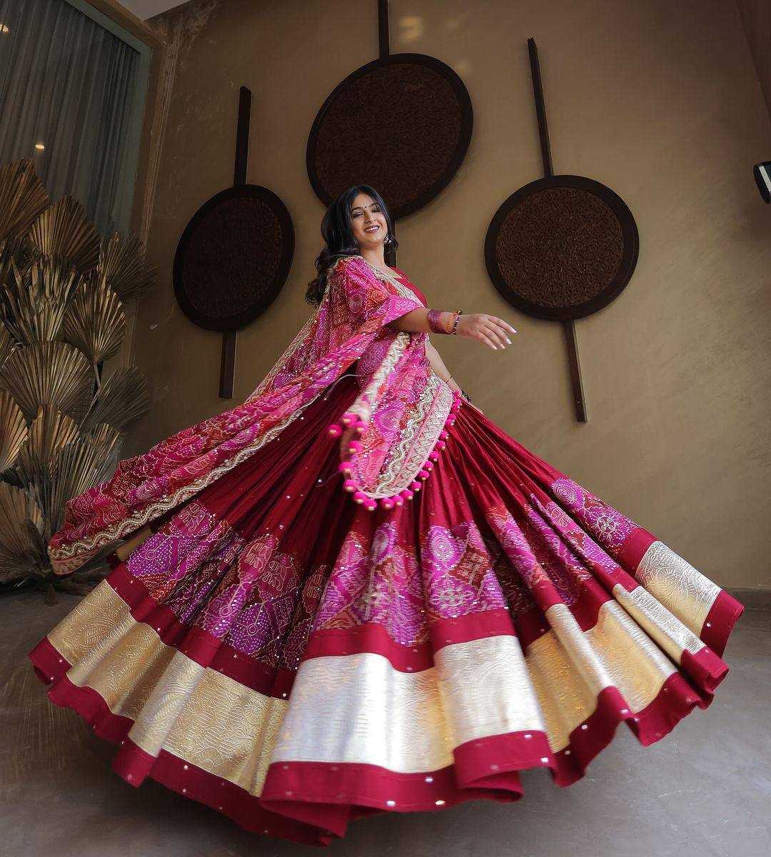 YNF MUSLIN COTTON KESH151 076 LEHENGAS WHOLESALE TRADITIONAL NAVRATRI CHANIYA CHOLI MANUFACTURER