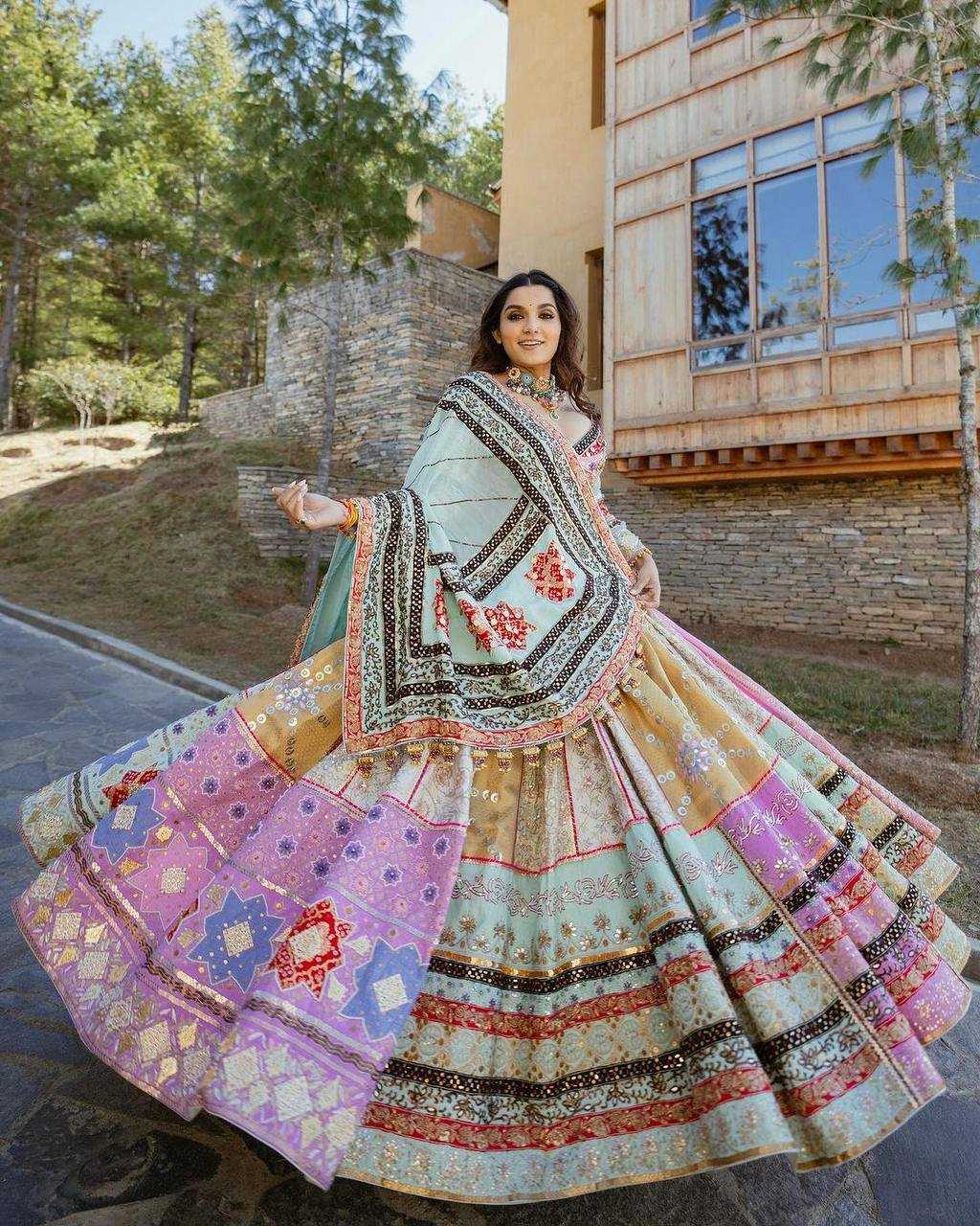 YNF MUSLIN COTTON KESH151 079 LEHENGAS WHOLESALE TRADITIONAL PRINTED NAVRATRI CHANIYA CHOLI MANUFACTURER