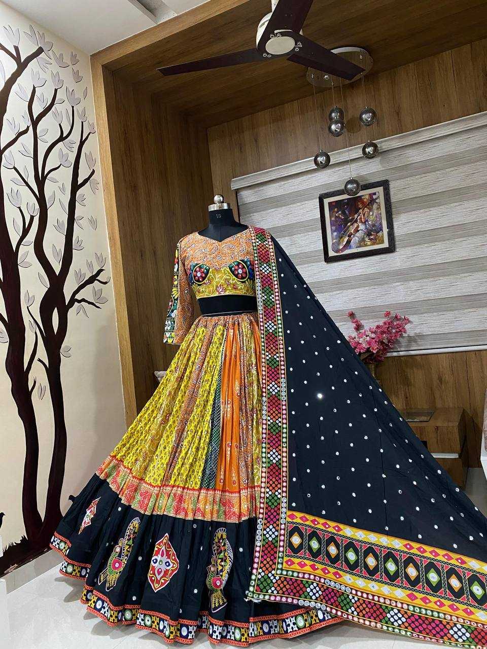 YNF MUSLIN COTTON KESH151 083 LEHENGAS WHOLESALE TRADITIONAL NAVRATRI CHANIYA CHOLI MANUFACTURER