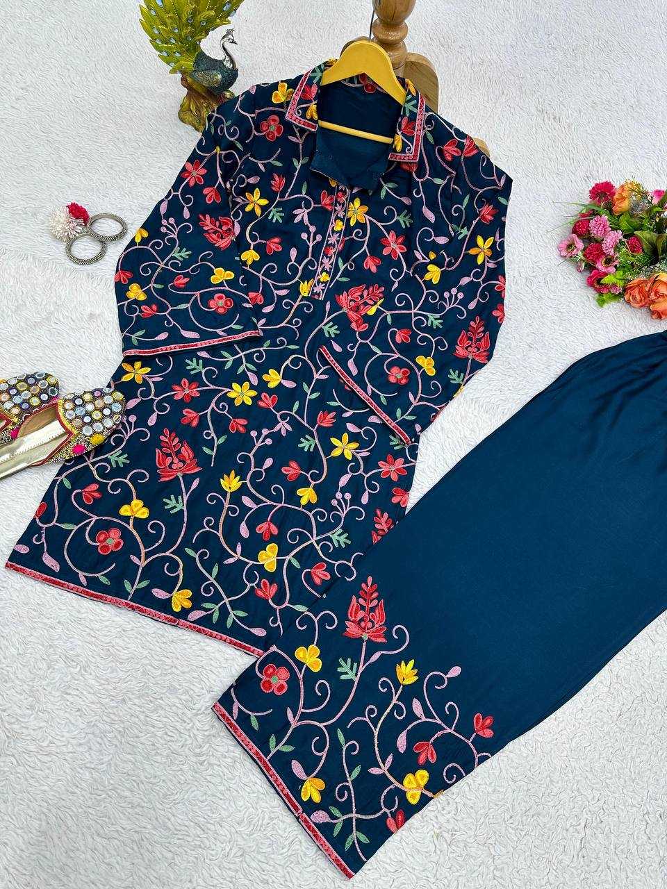 YNF RAYON RIN133 1436 KURTIS WHOLESALE FESTIVE PARTY WEAR RAYON KURTIS WITH BOTTOM FANCY KURTIS MANUFACTURER