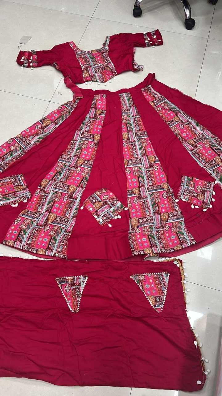 YNF RAYON RIN162 8086 LEHENGAS WHOLESALE TRADITIONAL PRINTED NAVRATRI CHANIYA CHOLI MANUFACTURER