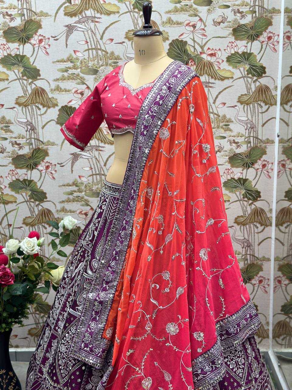 YNF SILK RIN114 5038 LEHENGAS WHOLESALE TRADITIONAL SILK CELEBRITY EMBROIDERED BOLLYWOOD LEHENGAS  MANUFACTURER