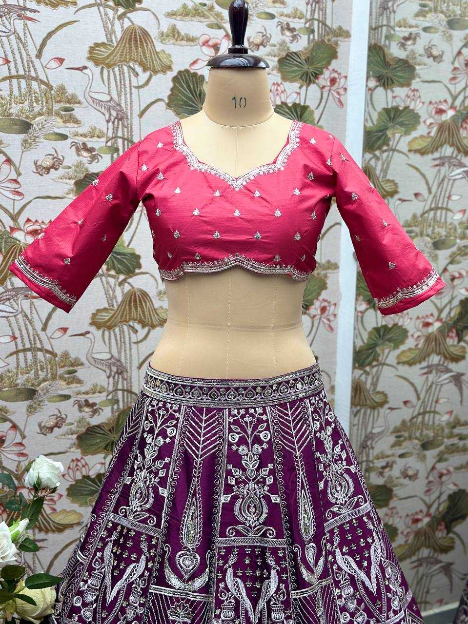 YNF SILK RIN114 5038 LEHENGAS WHOLESALE TRADITIONAL SILK CELEBRITY EMBROIDERED BOLLYWOOD LEHENGAS  MANUFACTURER