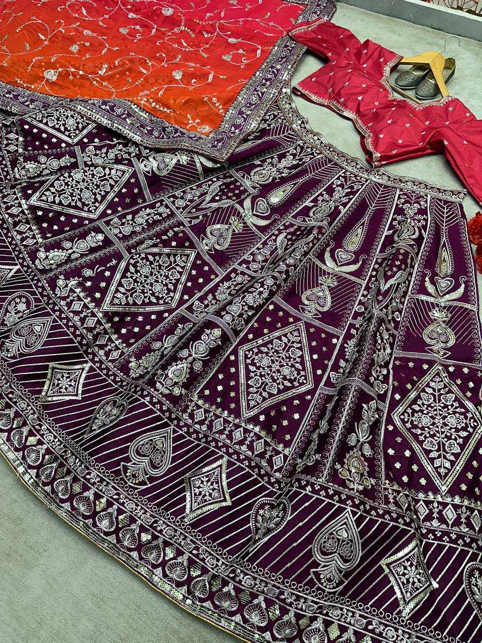 YNF SILK RIN114 5038 LEHENGAS WHOLESALE TRADITIONAL SILK CELEBRITY EMBROIDERED BOLLYWOOD LEHENGAS  MANUFACTURER