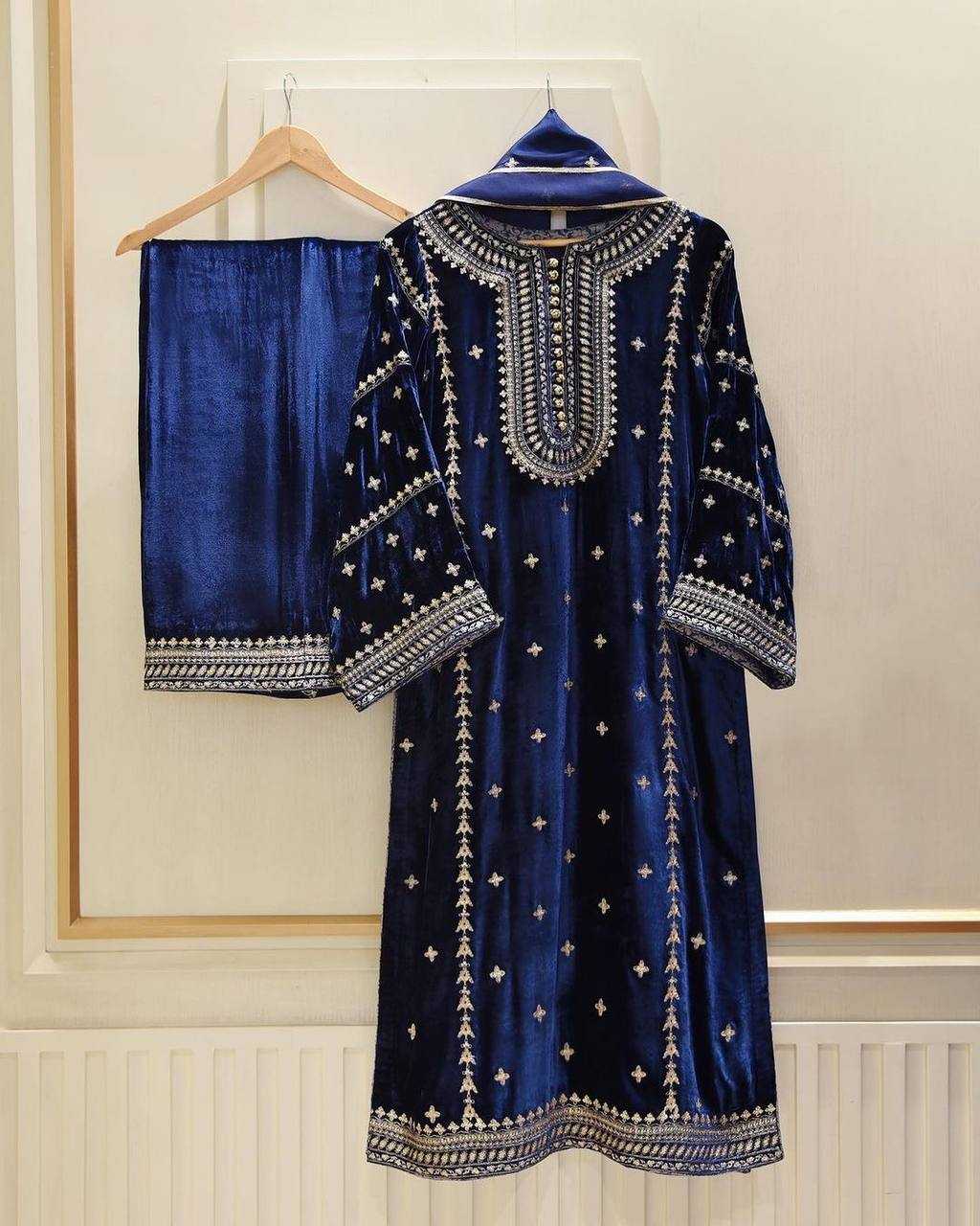 YNF VELVET KESH150 1170 SUITS & DRESSES WHOLESALE VELVET EMBROIDERY PALAZZO LADIES SILK PAKISTANI KASHMIRI SUITS MANUFACTURER