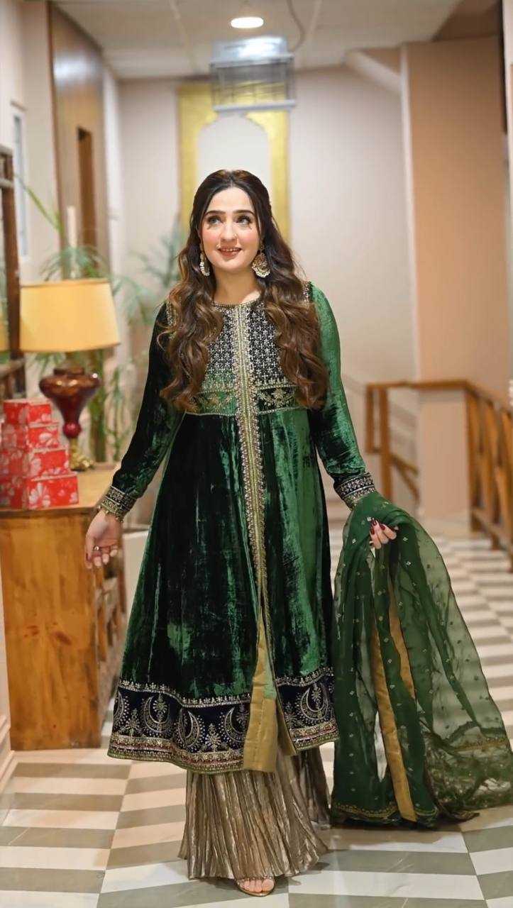 YNF VELVET KESH150 1177 SUITS & DRESSES WHOLESALE VELVET EMBROIDERY LADIES SILK ANARKALI ZARI WORK PALAZZO SUITS MANUFACTURER